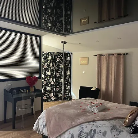 Love Avec Spa Prive Holiday home